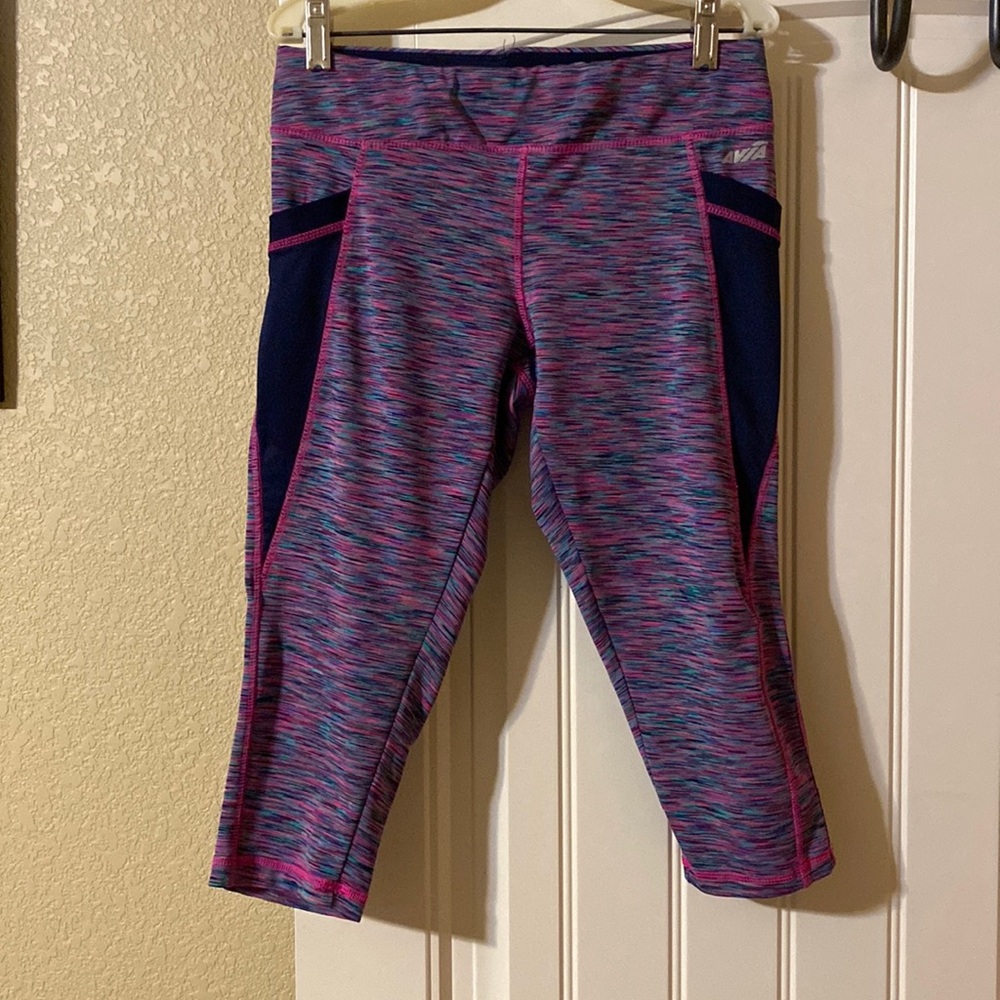 Yoga pants, mid calf